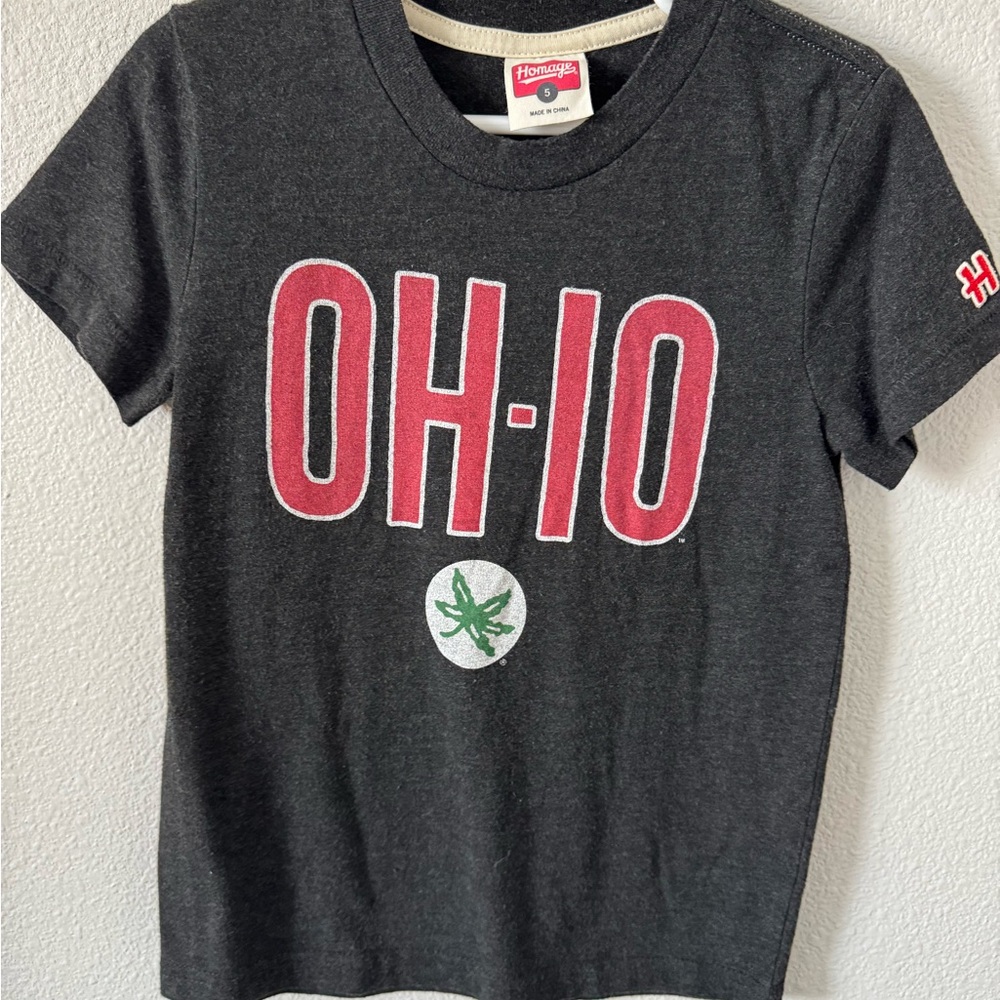 HOMAGE Gray and Red Ohio Short Sleeve Tee